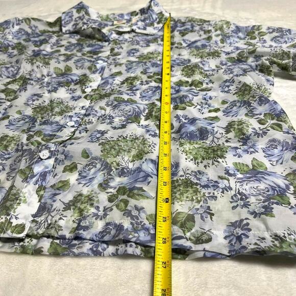 Levi's Spring Floral Blouse Women's XL Pale Blue Green Sheer Pastel White Easter - Picture 8 of 9